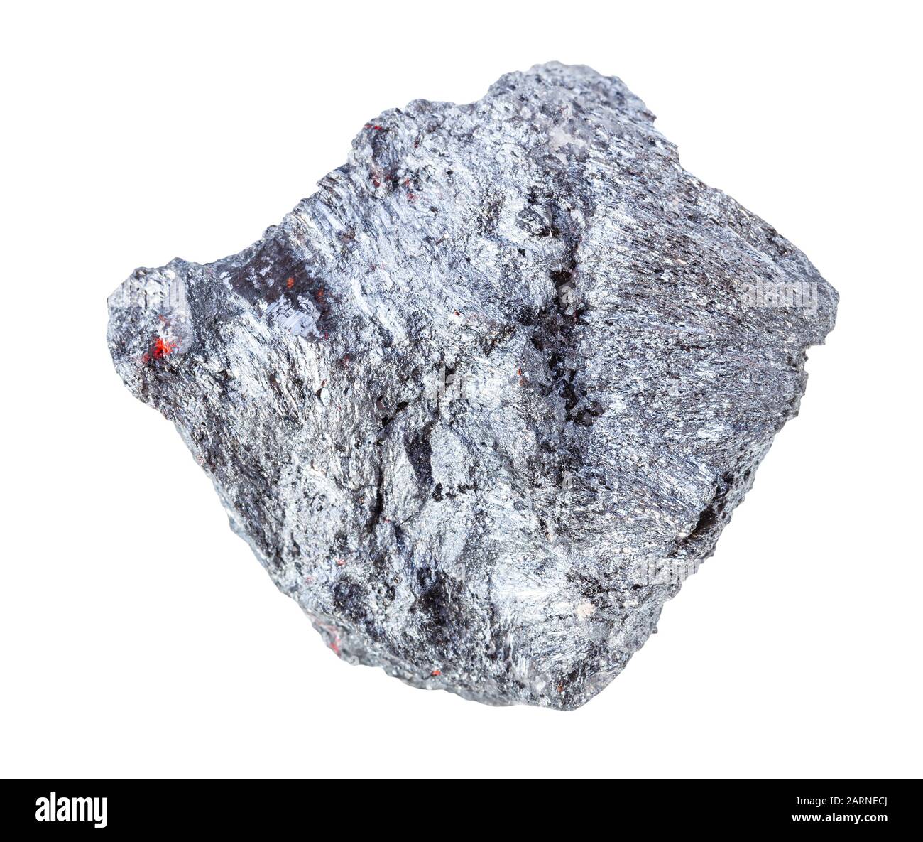 Closeup di campione di minerale naturale dalla raccolta geologica - Greggio Stibnite (Antimonite) minerale isolato su sfondo bianco Foto Stock