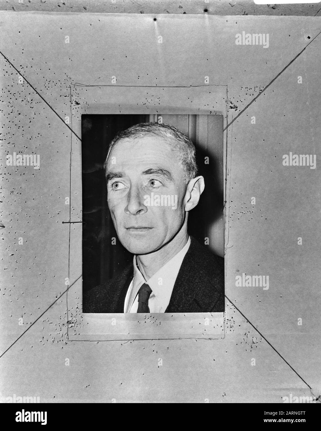 Dr. J. R. Oppenheimer, padre della bomba atomica (testa) Data: 3 agosto 1970 Foto Stock