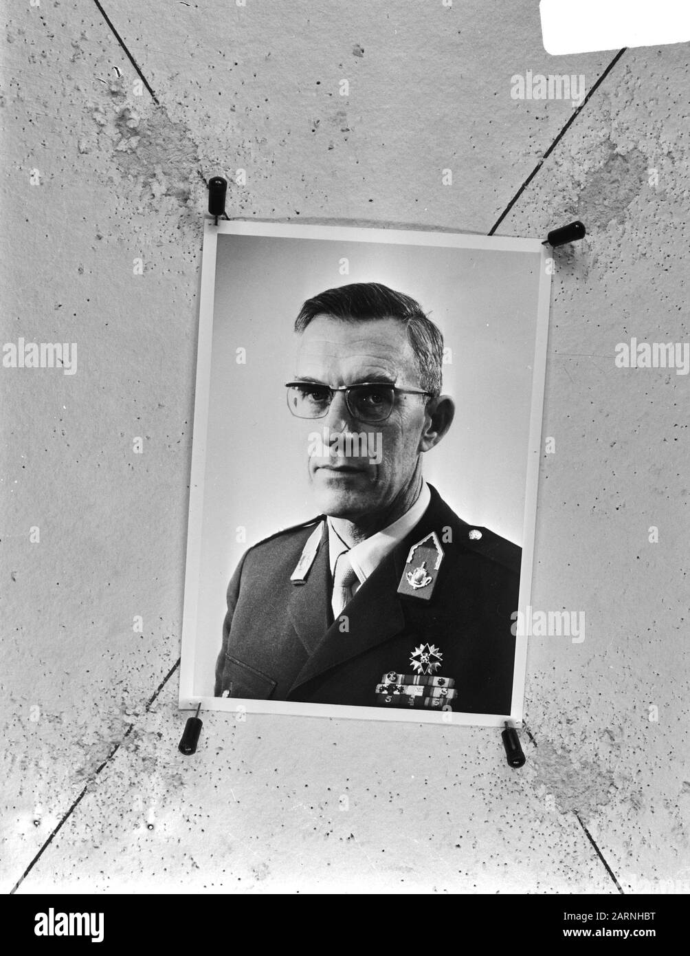 Generale Maggiore E. Gitz, comandante Del Primo corpo militare Annotazione: Repronegative Data: 14 gennaio 1974 Località: Indonesia, Indie Orientali olandesi Parole Chiave: Generali, ritratti Nome personale : E. Gitz, Gitz, E. Foto Stock