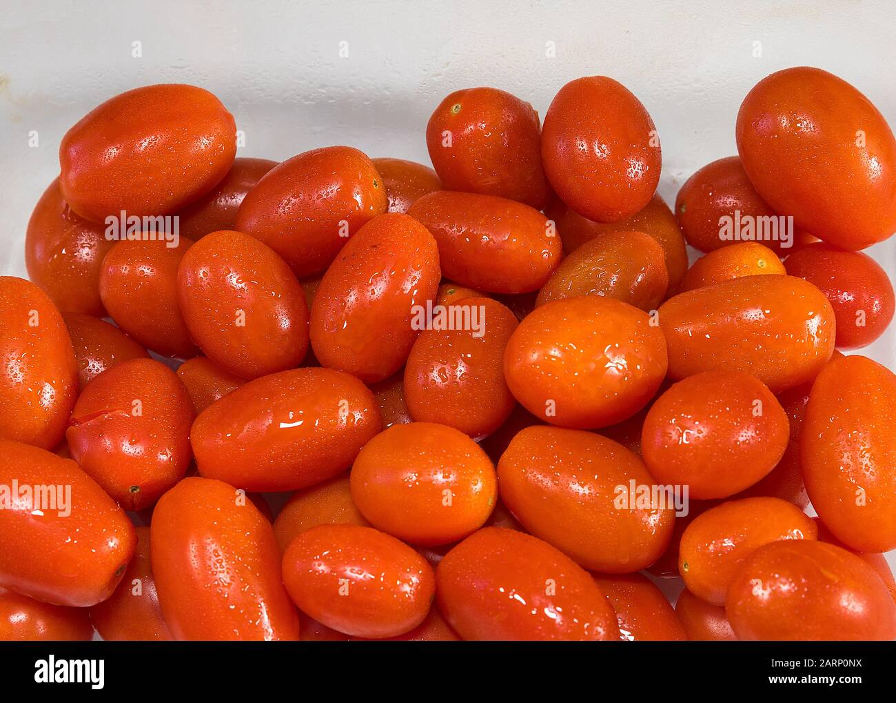 Pomodori Ciliegini . Chiusura estrema. Immagine Stock. Foto Stock