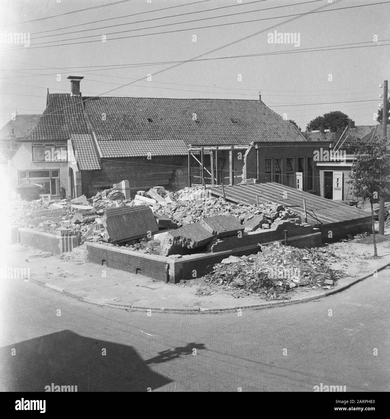 Distruzione: [Luogo sconosciuto] Resti di un edificio distrutto Data: 1945 Parole Chiave: Distruzione, seconda guerra mondiale Foto Stock