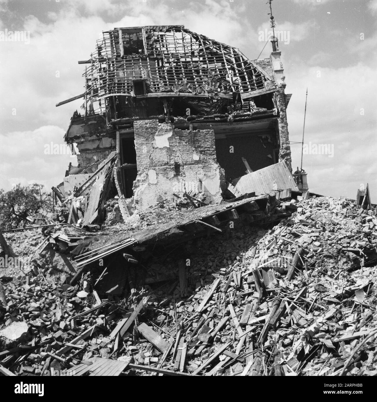 Devastazioni: Venlo Devastazione Venlo Data: 1945 Luogo: Limburg, Venlo Parole Chiave: Seconda Guerra Mondiale, Distruzione Foto Stock