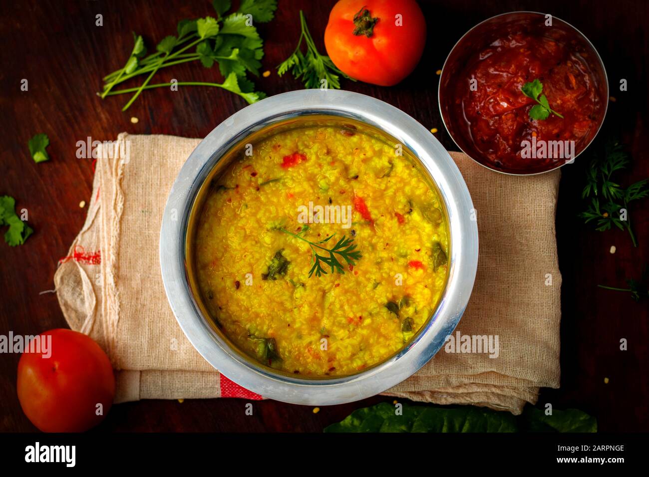 Il famoso cibo indiano Khichdi è pronto a servire Foto Stock