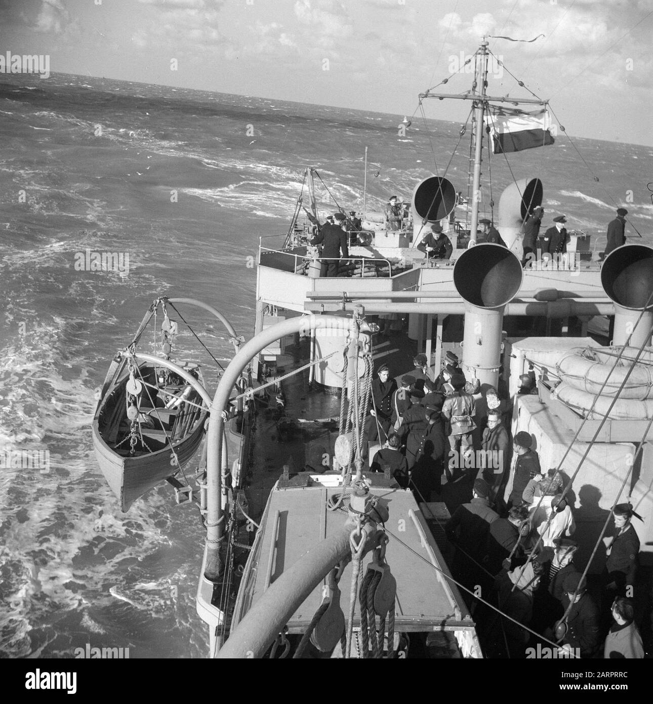 Tour Con Hr.Ms Johan Maurits van Nassau (F802) Data: 18 novembre 1947 Parole Chiave: Navy, navi militari Foto Stock