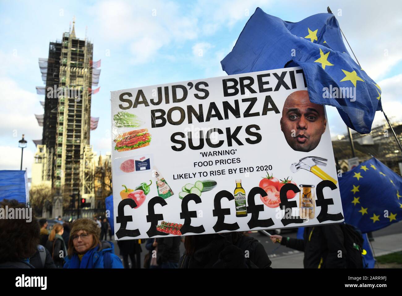 I manifestanti anti anti Brexit a Westminster, Londra, prima dell'uscita del Regno Unito dall'Unione europea venerdì. Foto Stock