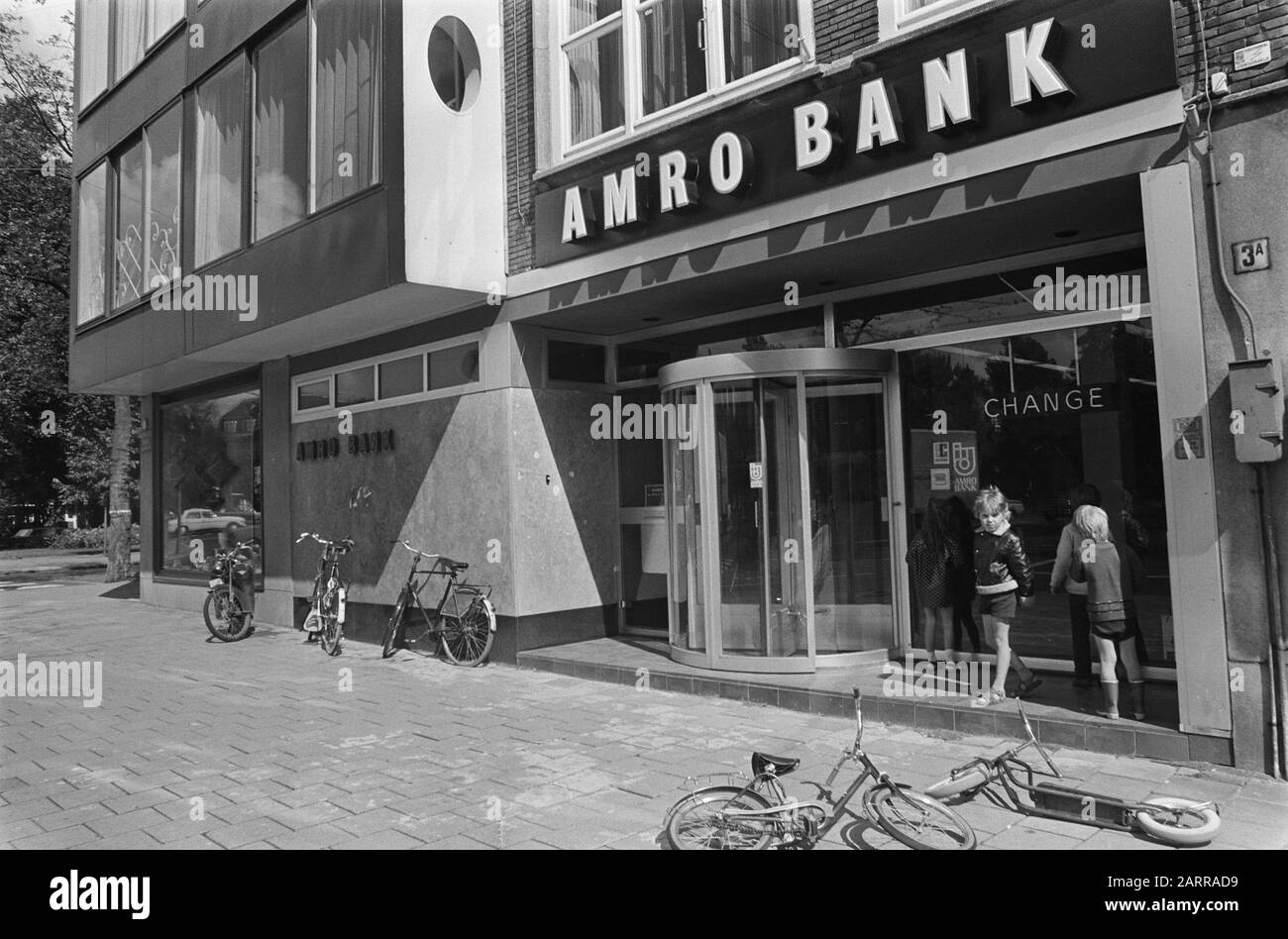 Rapina ad Amro-bank, Beethovenstraat, Amsterdam Data: 21 Luglio 1970 Località: Amsterdam, Noord-Holland Parole Chiave: Rapina Nome personale: AMRO-bank Foto Stock