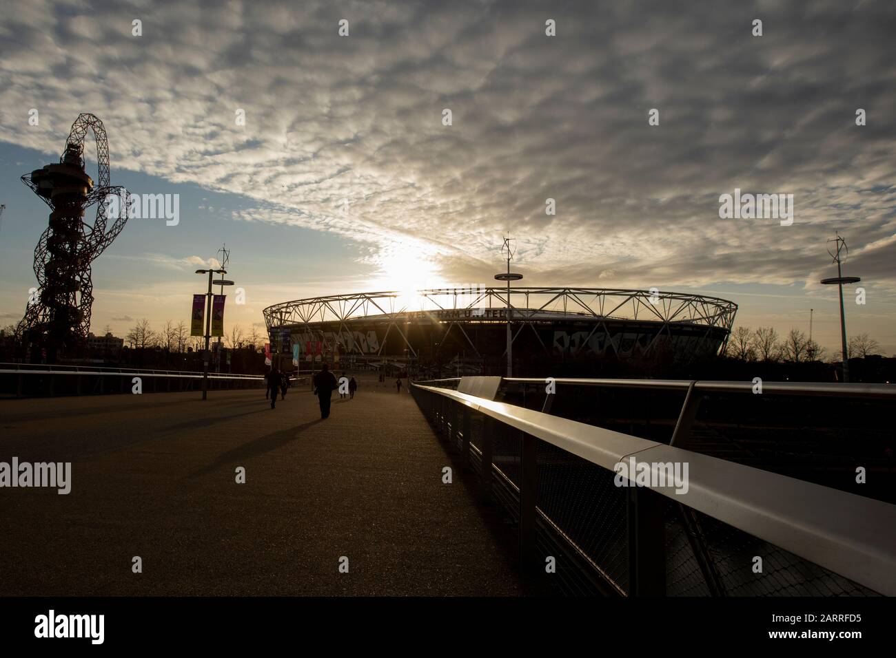 Londra, INGHILTERRA - GENNAIO 29TH Vista generale dello Stadio di Londra City prima della partita della Premier League tra West Ham United e Liverpool allo Stadio di Londra, Stratford Mercoledì 29th Gennaio 2020. (Credit: Leila Coker | MI News) La Fotografia può essere utilizzata solo per scopi editoriali di giornali e/o riviste, licenza richiesta per uso commerciale Credit: Mi News & Sport /Alamy Live News Foto Stock