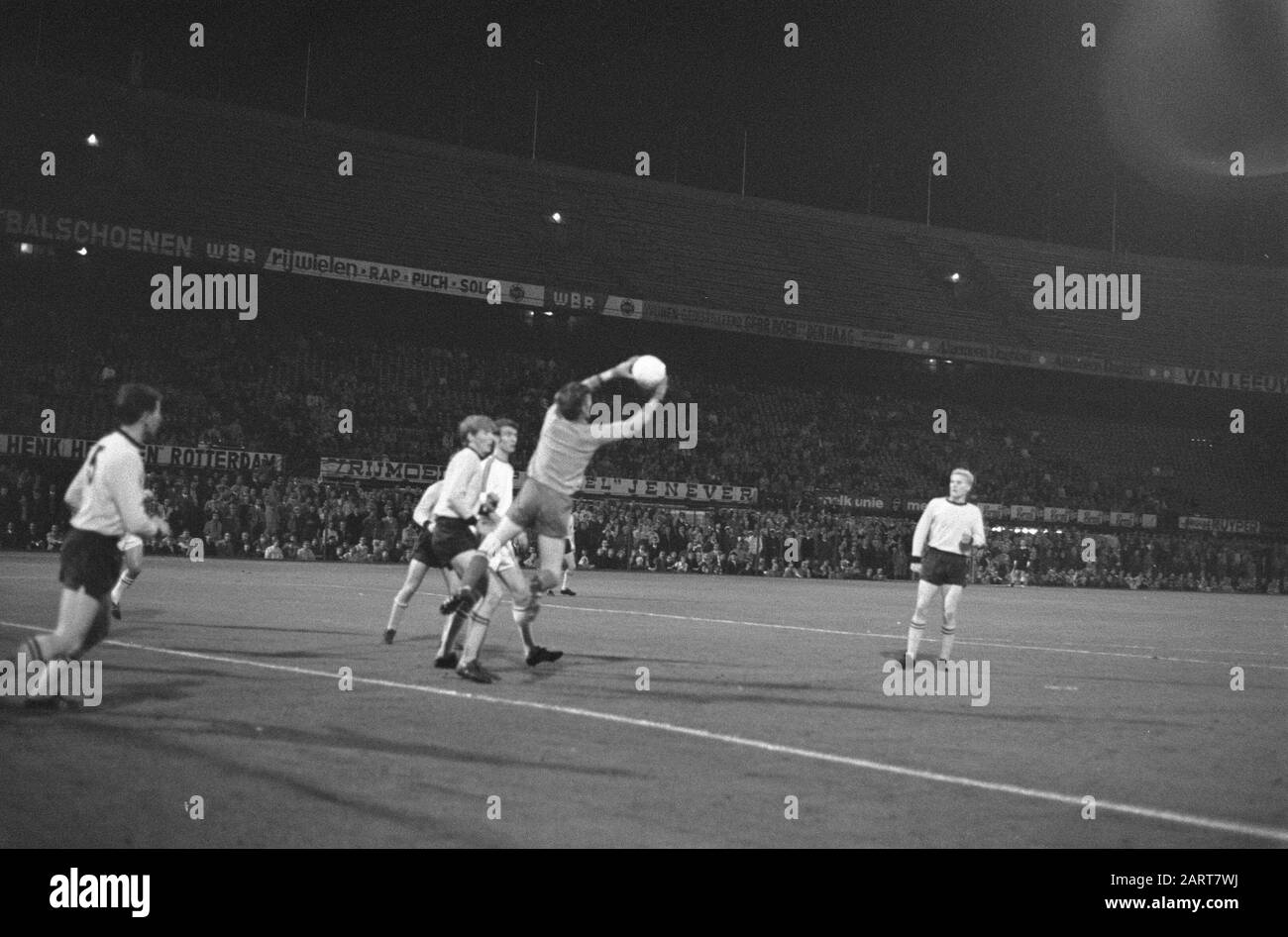 Sparta Contro Akranes (Islanda) 6-0 Ai Secondi Classificati Data: 23 Settembre 1970 Parole Chiave: Sport, Calcio Nome Persona: Akranes Nome Istituzione: Sparta Foto Stock