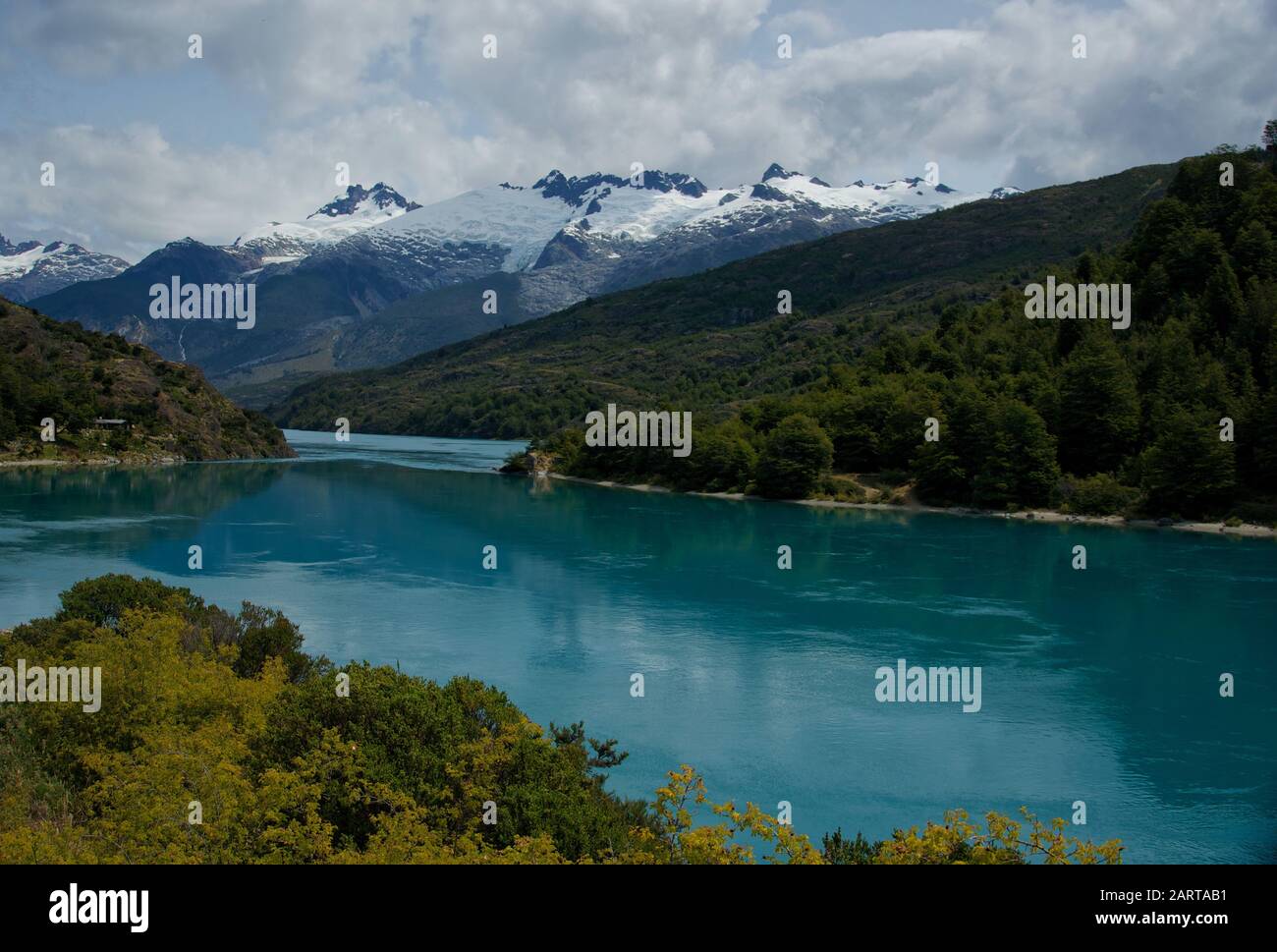 General Carrera o il Lago di Buenos Aires con acqua blu turchese Foto Stock