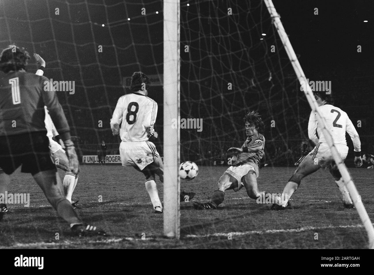 Partita di calcio Olanda - Polonia 1-1 Data Del Momento del gioco: 17 ottobre 1979 Parole Chiave: Portiere, sport, calcio Foto Stock
