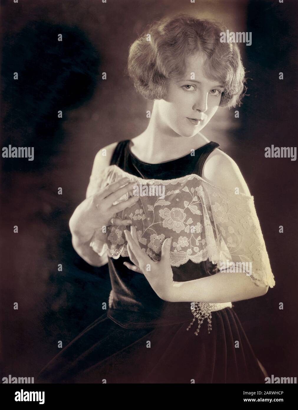 Attrice Pauline Garon (1900-1965), Ritratto Pubblicitario Half-Length, Paramount Pictures, 1923 Foto Stock