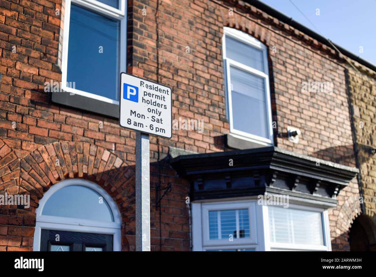 Permesso Di Soggiorno Parcheggio Solo Lunedi-Sabato Regulations.Retford Nottinghamshire, Regno Unito. Foto Stock