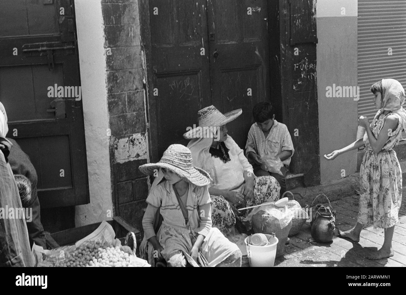 Tangeri (Marocco). Data Del Mercato: 9 Agosto 1967 Località: Marocco Parole Chiave: Mercati Foto Stock