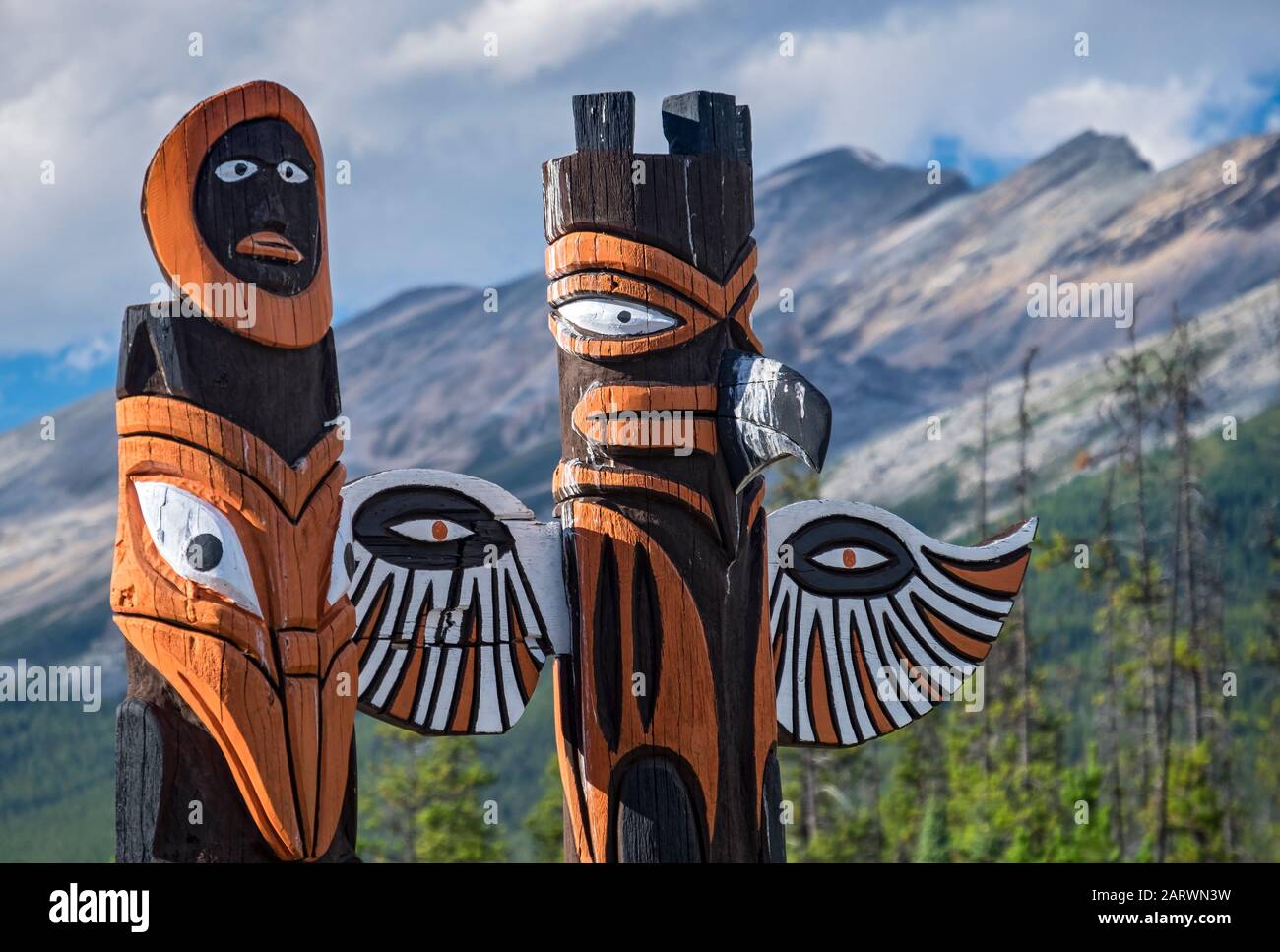 Totem Poles, Icefields Parkway, Vicino A Jasper, Jasper National Park, The Rockies, Alberta, Canada Foto Stock