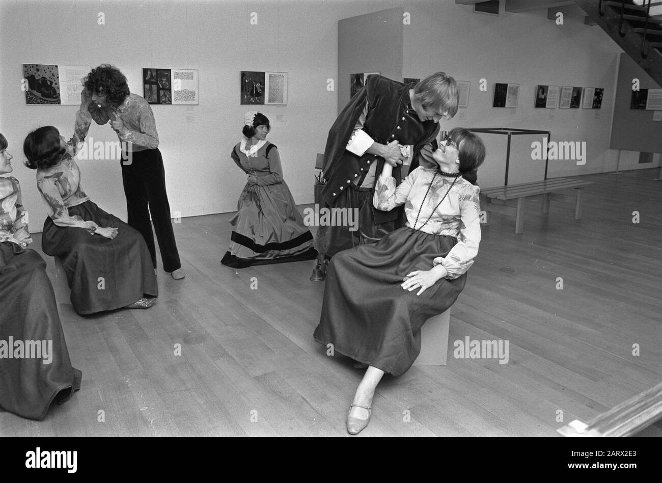 Mostra vita e Wildness ad Amsterdam Museo storico Data: 17 settembre 1970 Parole Chiave: Mostre Nome personale: Museo storico di Amsterdam Foto Stock