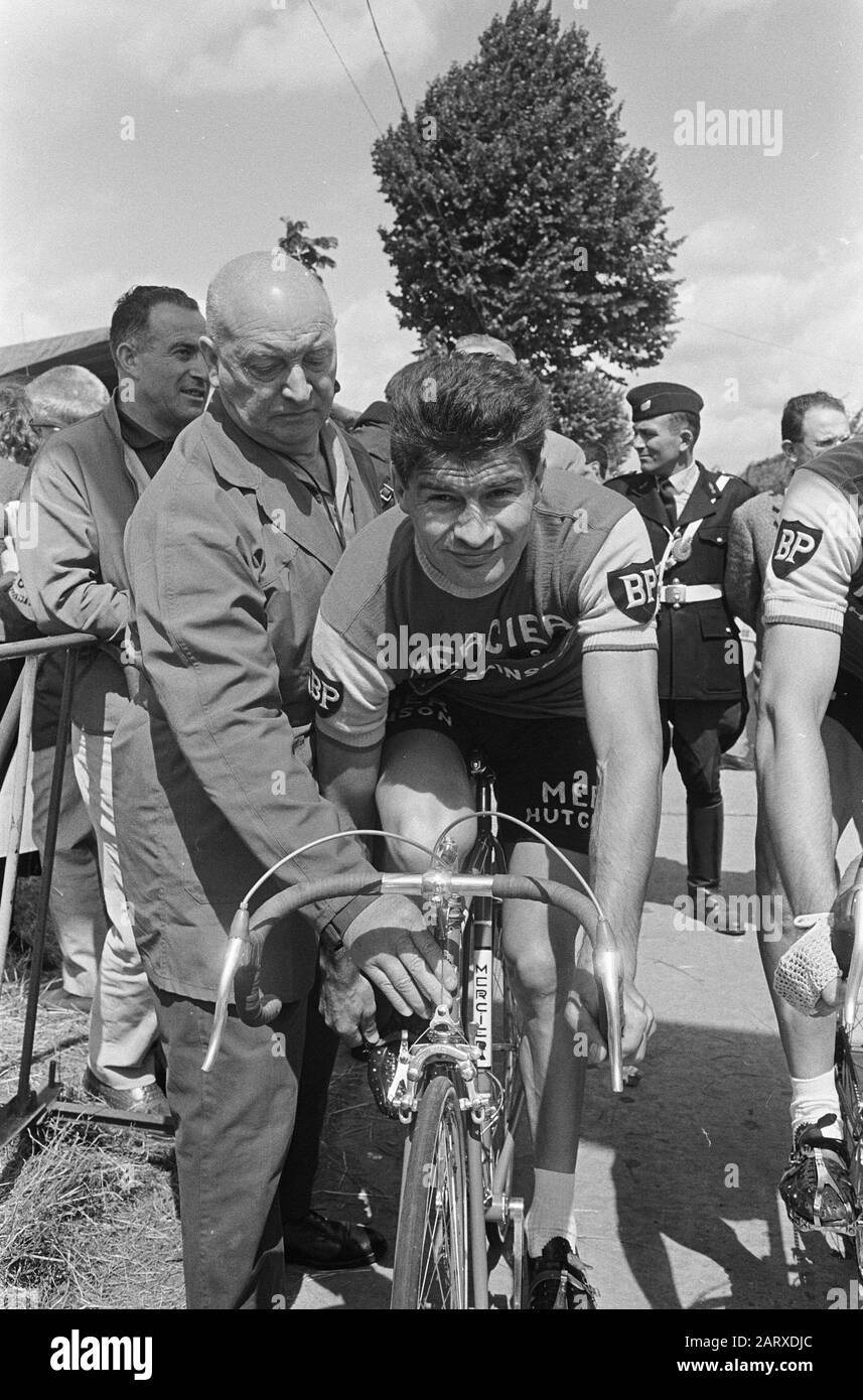 Ciclismo, è morto Raymond Poulidor, il più amato dalla Francia