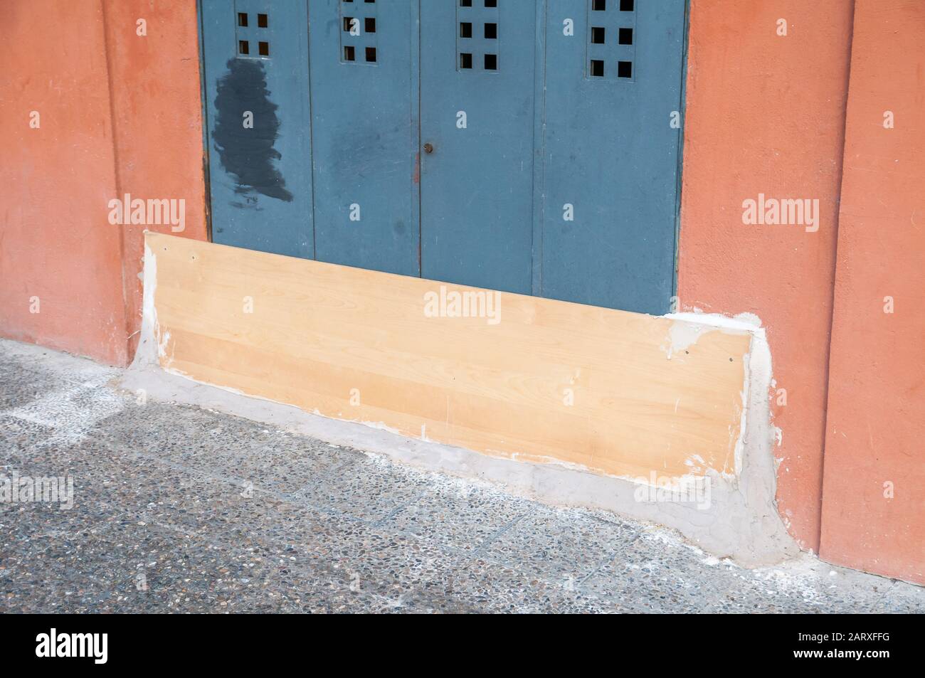 Protezione dalle inondazioni, ingresso, porta d'ingresso, Girona Foto Stock