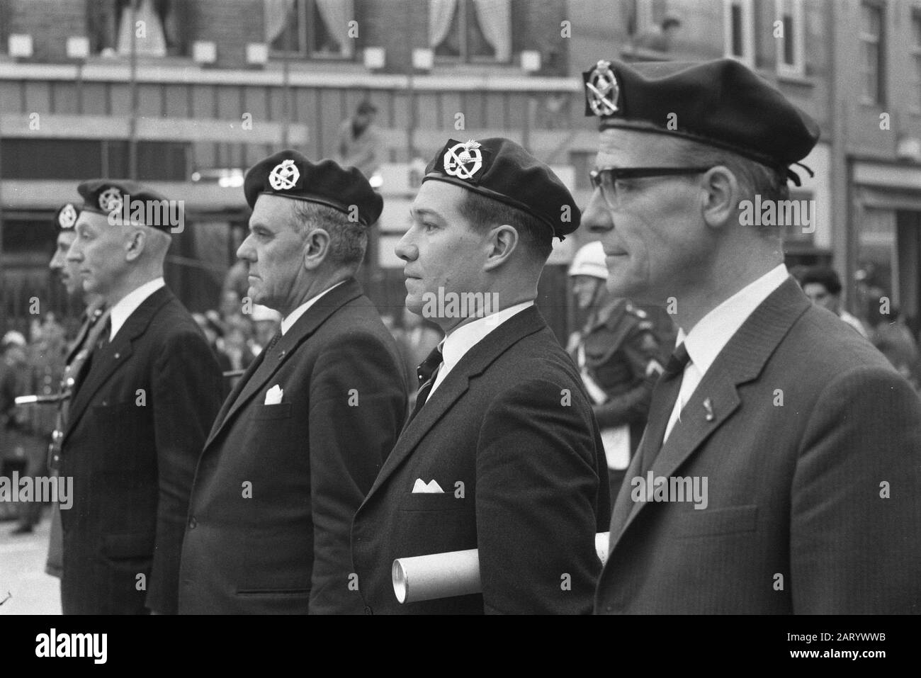 Premio Berretti Verdi Al Roosendaal Data: 9 Dicembre 1960 Località: Noord-Brabant, Roosendaal Parole Chiave: Premi, Berets Foto Stock