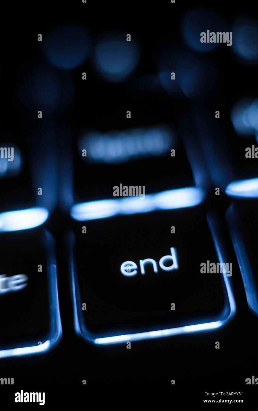 Tasto "fine" illuminato sulla tastiera Foto Stock