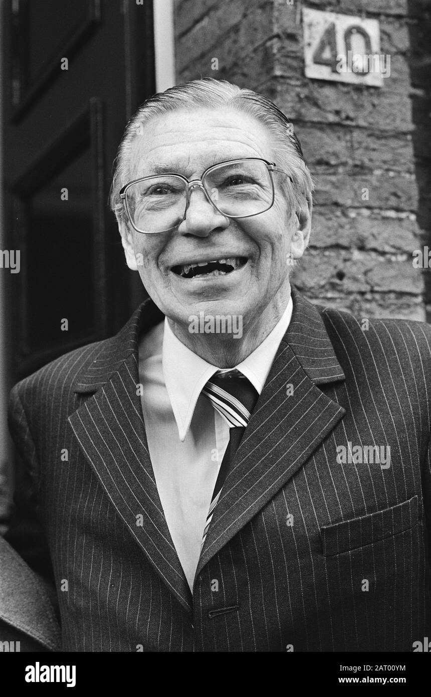 Reverendo Chr.F. Sudafricano Beyers Naudé visita il nostro paese; Reverend Beyers Naudé Data: 9 giugno 1985 luogo: Highland Parole Chiave: Visite, pastori nome Della Persona: Beyers Naudé, C.F. Foto Stock