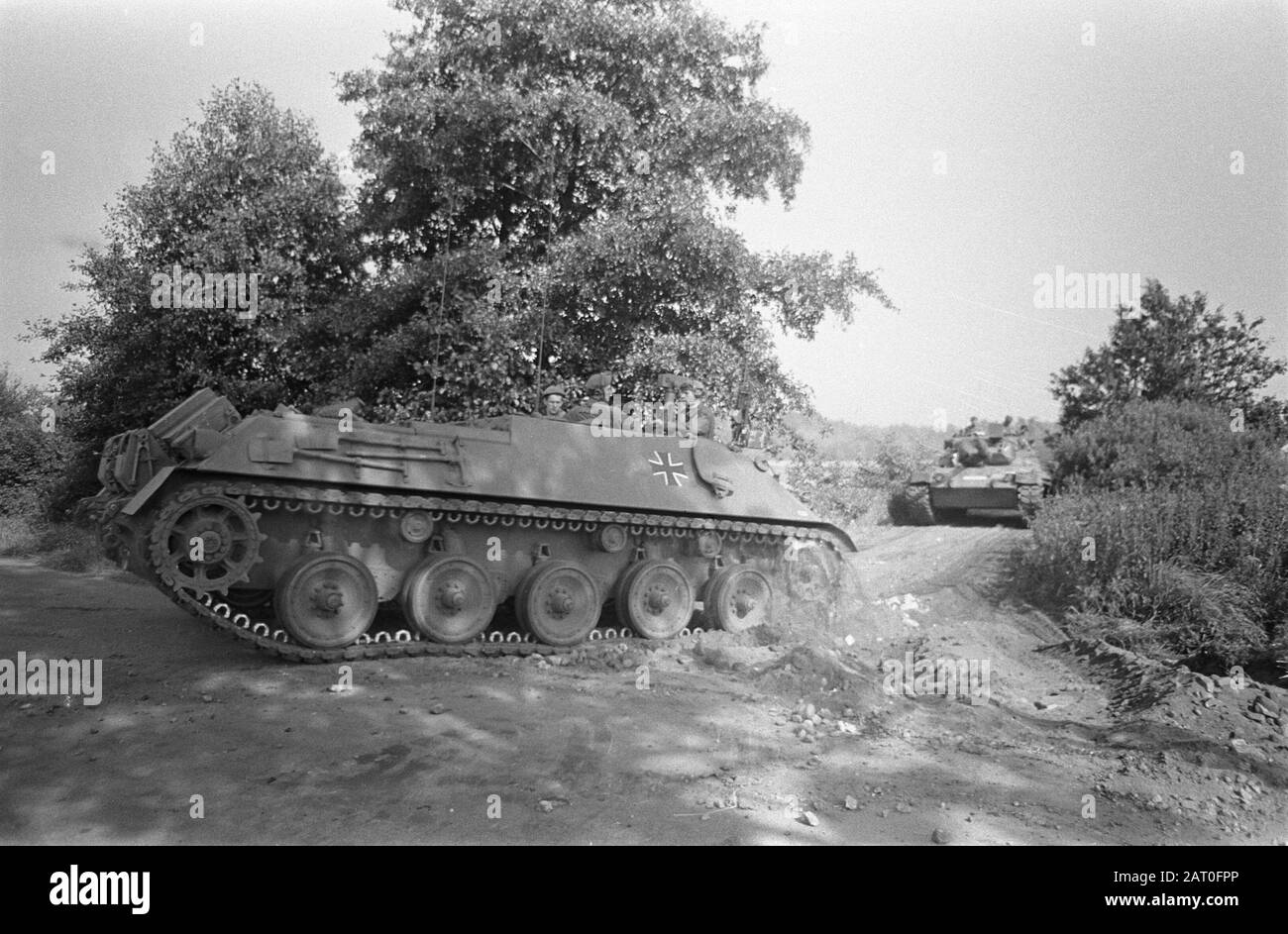 Esercito esercizio Kings Gambiet in Germania automobili blindate tedesche Data: 9 agosto 1968 luogo: Germania Parole Chiave: Esercitazioni dell'esercito, veicoli blindati Foto Stock