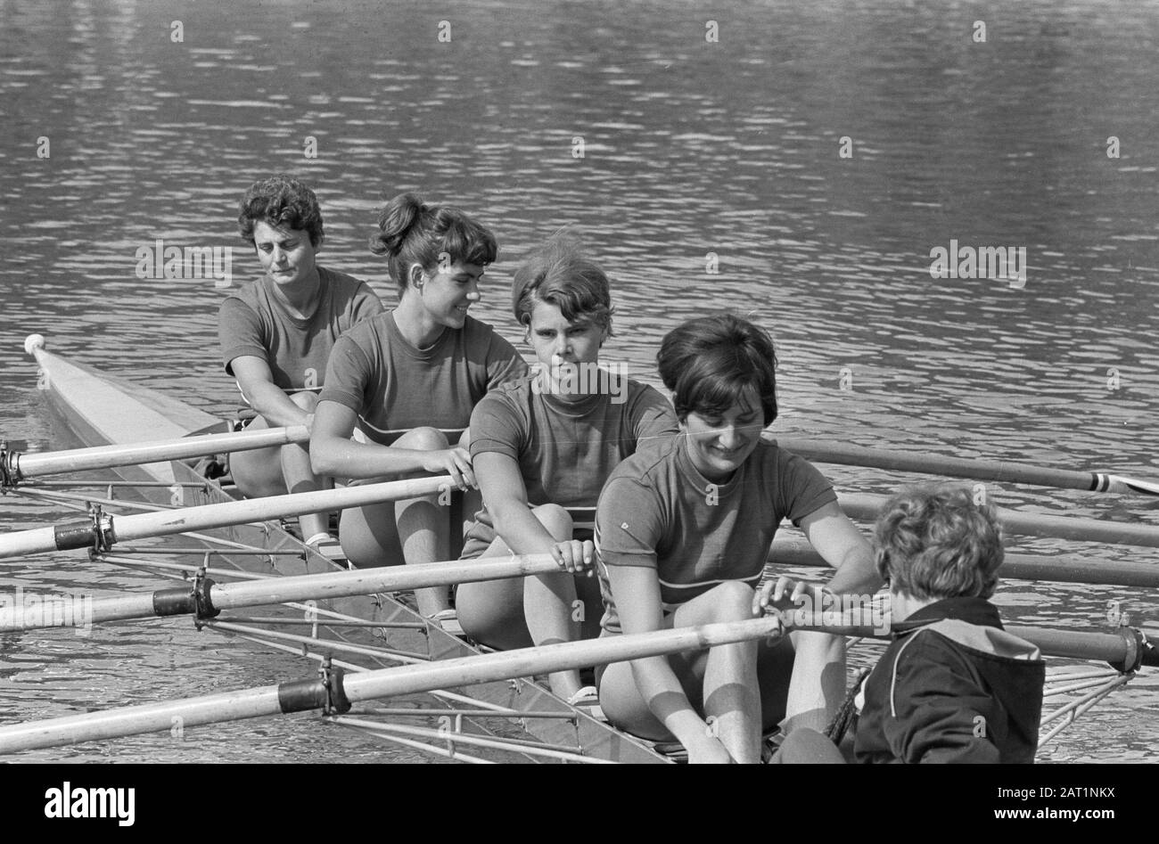 European Women's Rowing Championships, il doppio ungherese quattro durante la formazione Data: 25 agosto 1966 Parole Chiave: Campionati di canottaggio Foto Stock