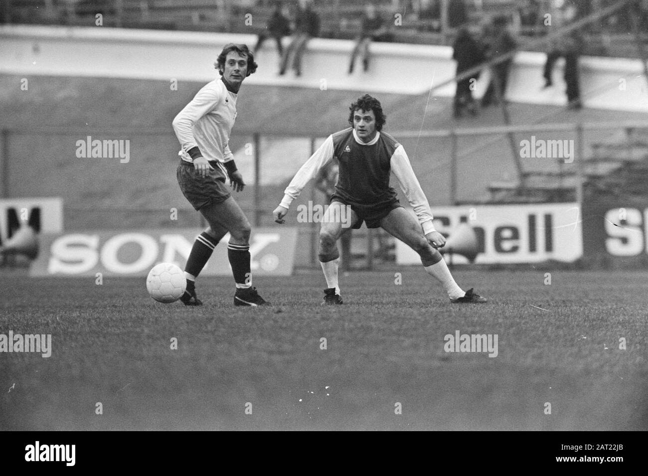 FC Amsterdam contro Feijenoord 1-2; Game Moments Data: 18 gennaio 1976 Parole Chiave: Sport, football Nome dell'istituzione: FC Amsterdam, Feyenoord Foto Stock