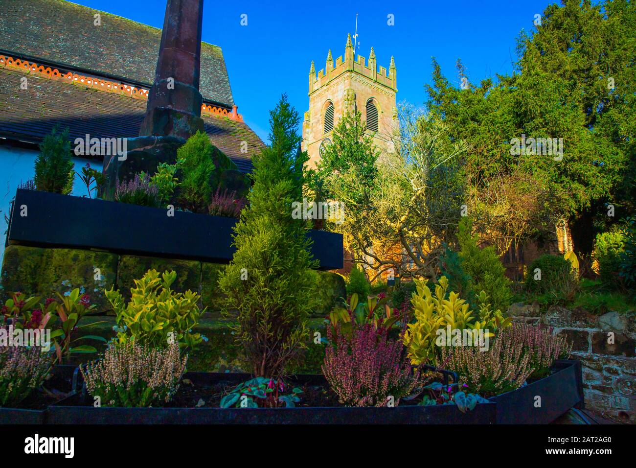 All Saints Church nel villaggio Shropshire di Claverley nel Regno Unito Foto Stock