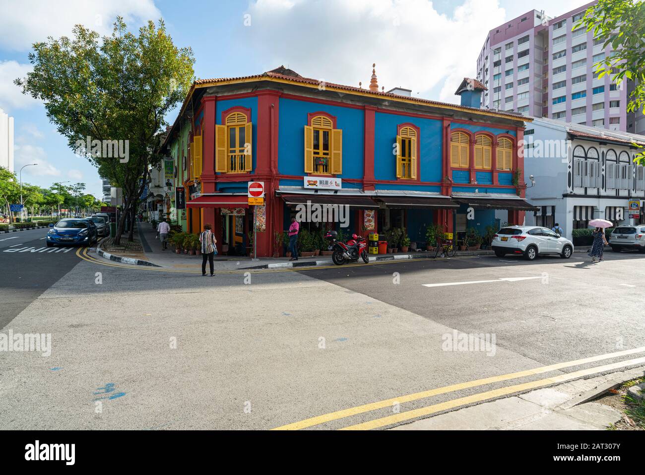 Singapore. Gennaio 2020. Case colorate nel quartiere Little India Foto Stock