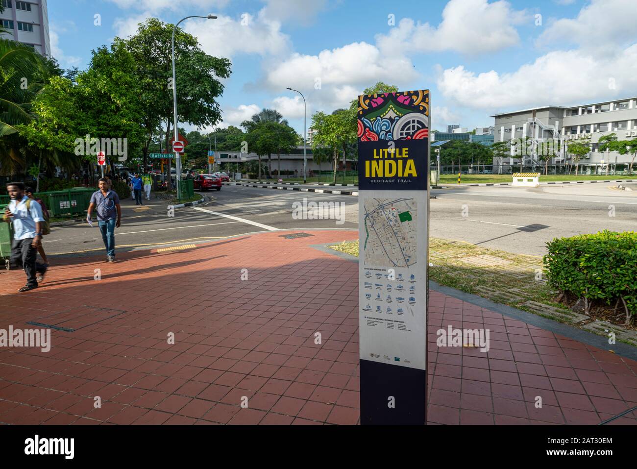 Singapore. Gennaio 2020. Il segno con la mappa del distretto Di Little India sulla strada. Foto Stock