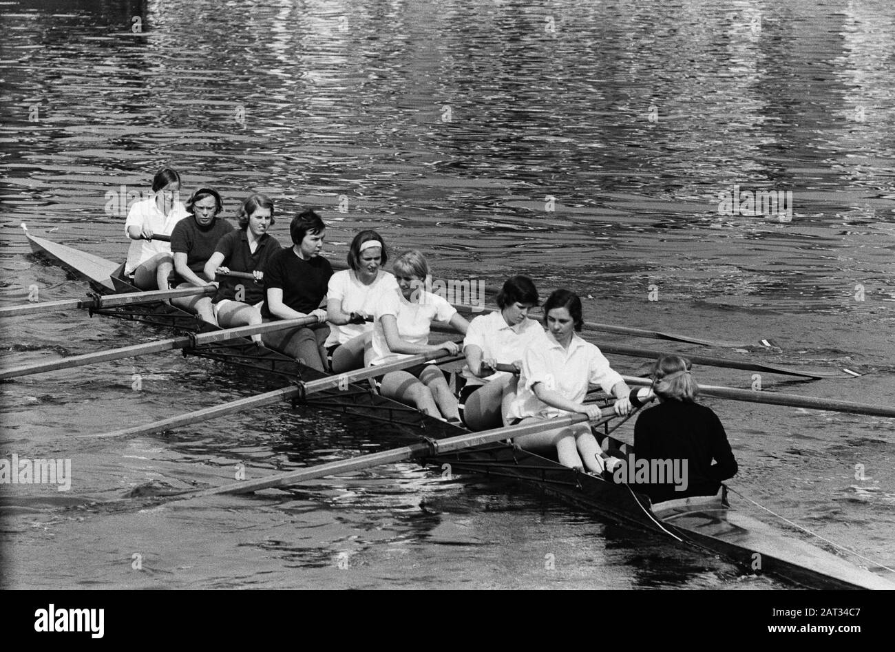 Capo del fiume, la notte delle donne di Nereus durante la formazione Data: 19 Aprile 1963 Parole Chiave: Canottaggio Foto Stock
