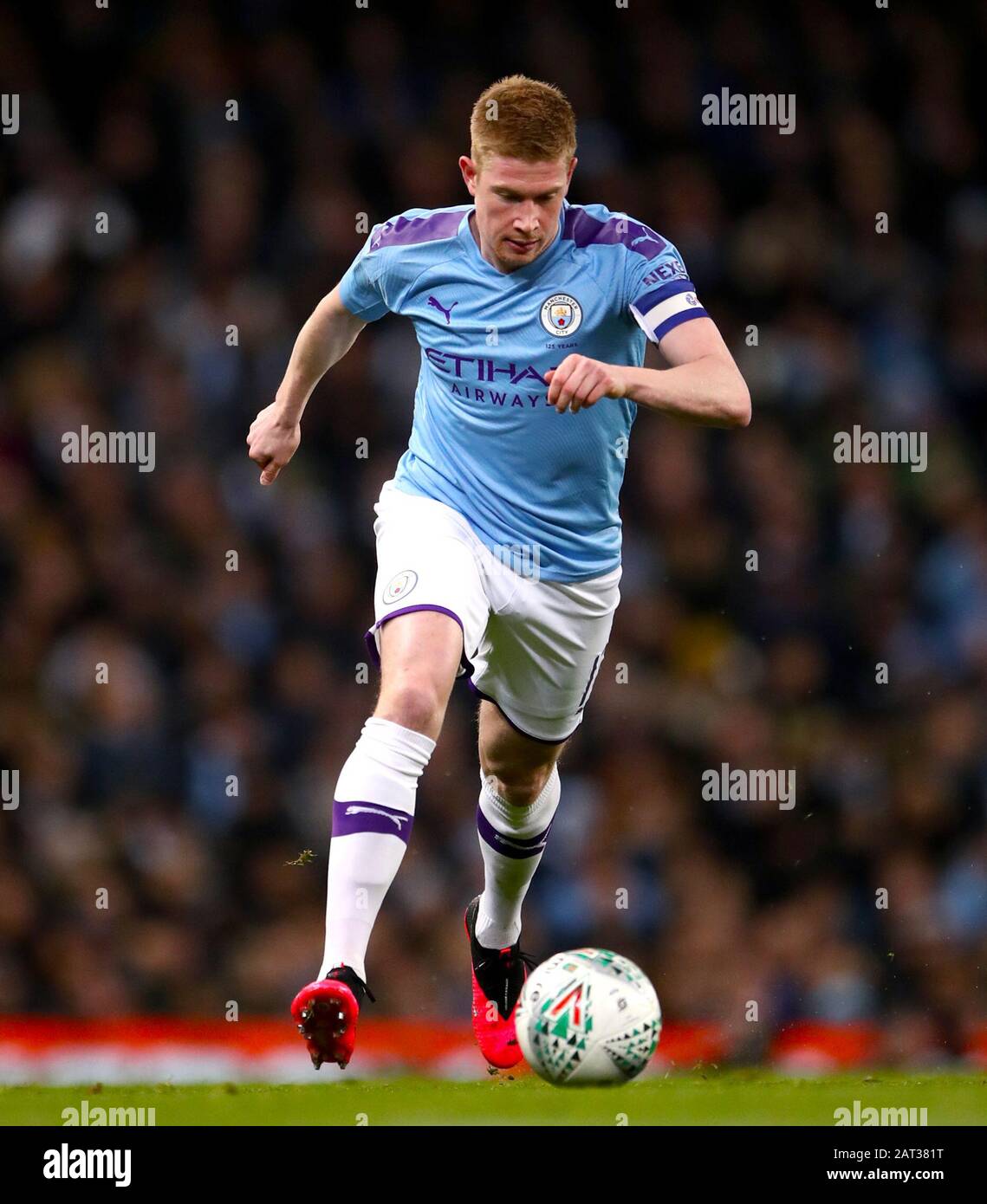 Kevin De Bruyne della città di Manchester durante la semifinale della Carabao Cup, seconda tappa al Etihad Stadium di Manchester. Foto Stock