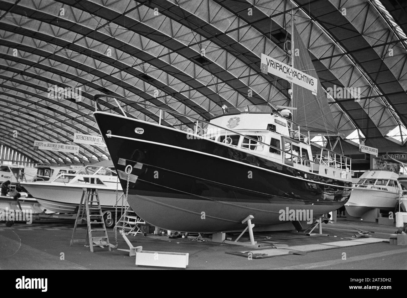 Motore HISWA in RAI Amsterdam; la nave più costosa del motore HISWA Data: 17 marzo 1975 Località: Amsterdam, Noord-Holland Parole Chiave: EXHIBITIONS Nome Istituto: Rai Foto Stock