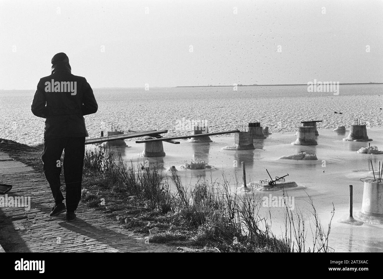 Ice on het IJselmeer Data: 24 dicembre 1962 posizione: Ijsselmeer Parole Chiave: Ijsselmeer Foto Stock