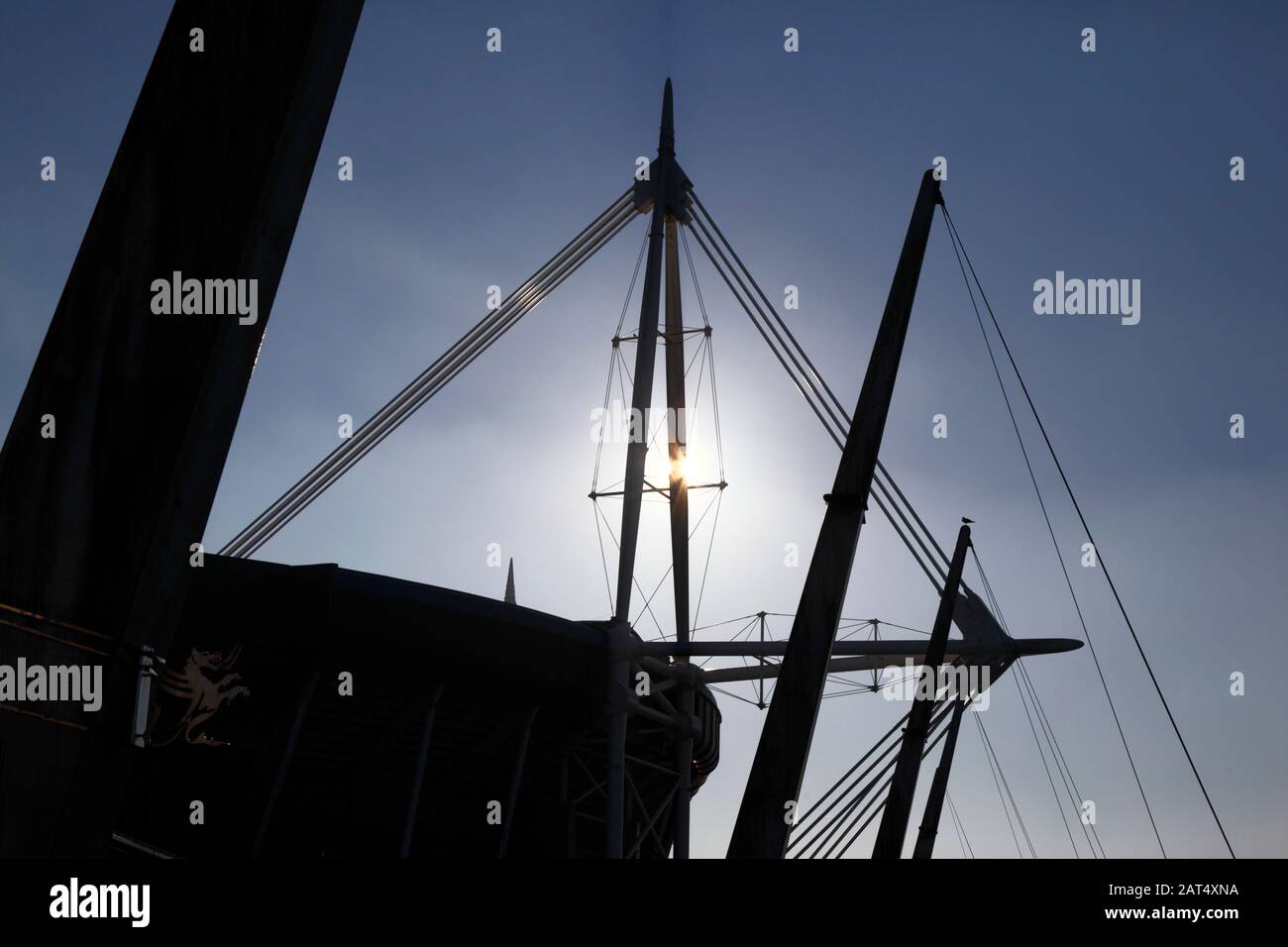 Vista di parte della sovrastruttura del Millennium / Principato Stadium, Cardiff, South Glamorgan, Galles, Regno Unito Foto Stock