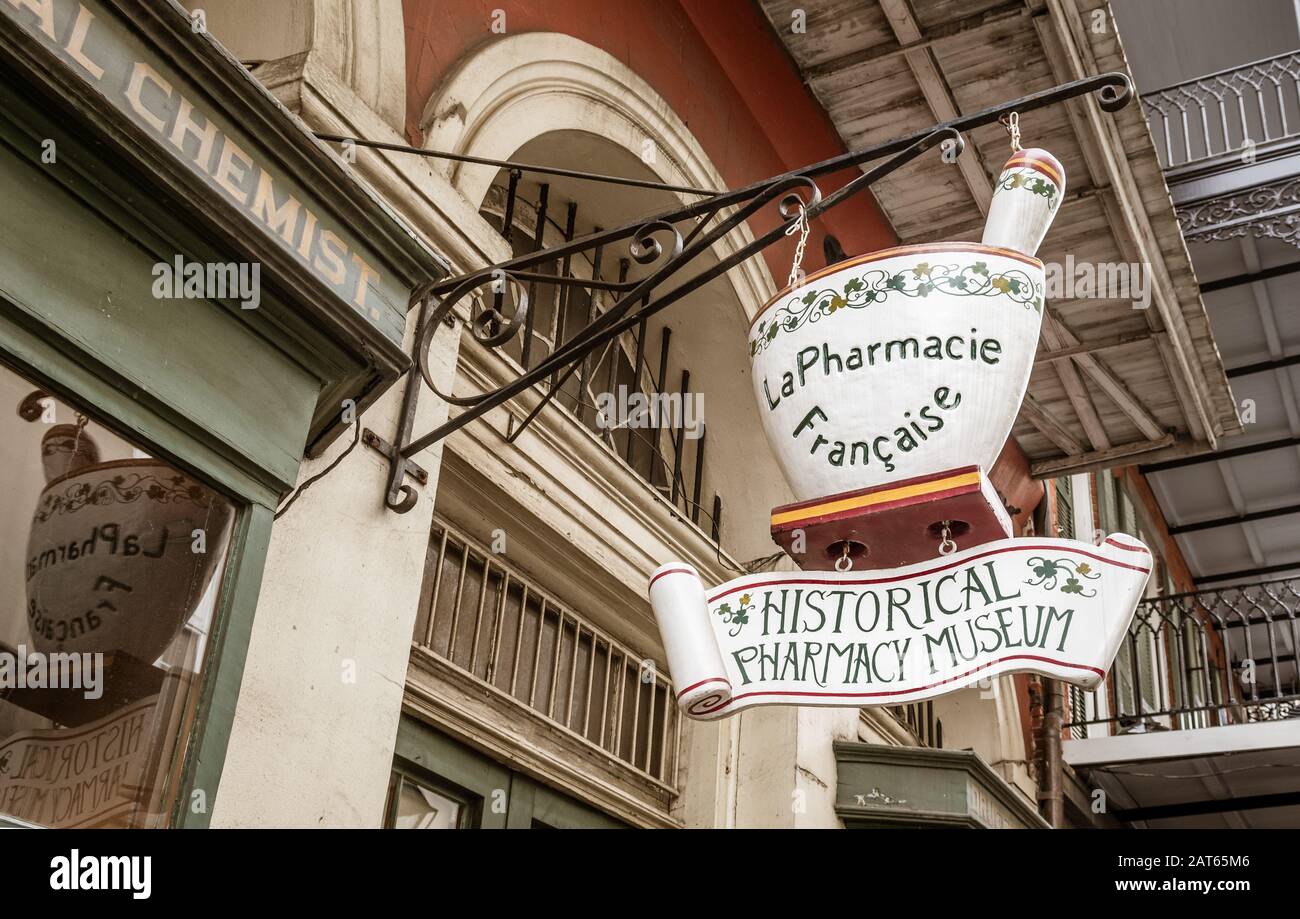 Museo della farmacia a 514 Chartres nel quartiere francese di New Orleans, Louisiana, Stati Uniti. Foto Stock