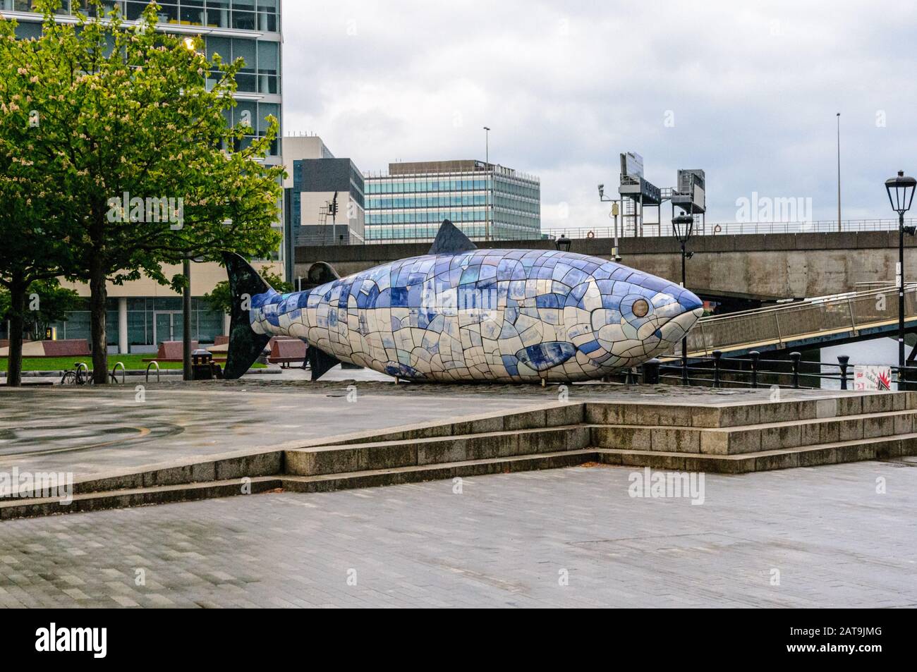 Belfast/Irlanda Del Nord - 19 Maggio 2019: La Scultura Del Big Fish A Belfast, Irlanda Del Nord Foto Stock