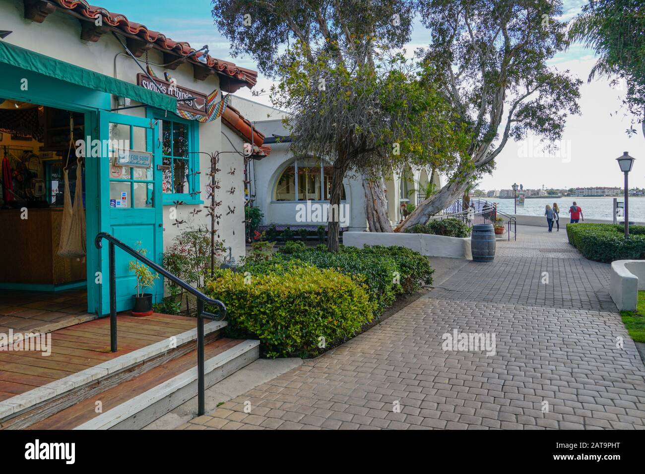 Seaport Village, il complesso per lo shopping e i ristoranti sul lungomare adiacente alla Baia di San Diego nel centro di San Diego, famosa attrazione turistica di viaggio. California. STATI UNITI. . Luglio 13th, 2019 Foto Stock