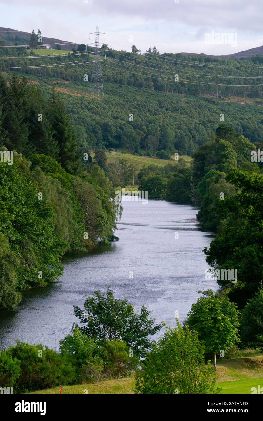 Il fiume Beauly a Crask di Algas nelle Highlands scozzesi di Inverness-shire Scozia UK Foto Stock