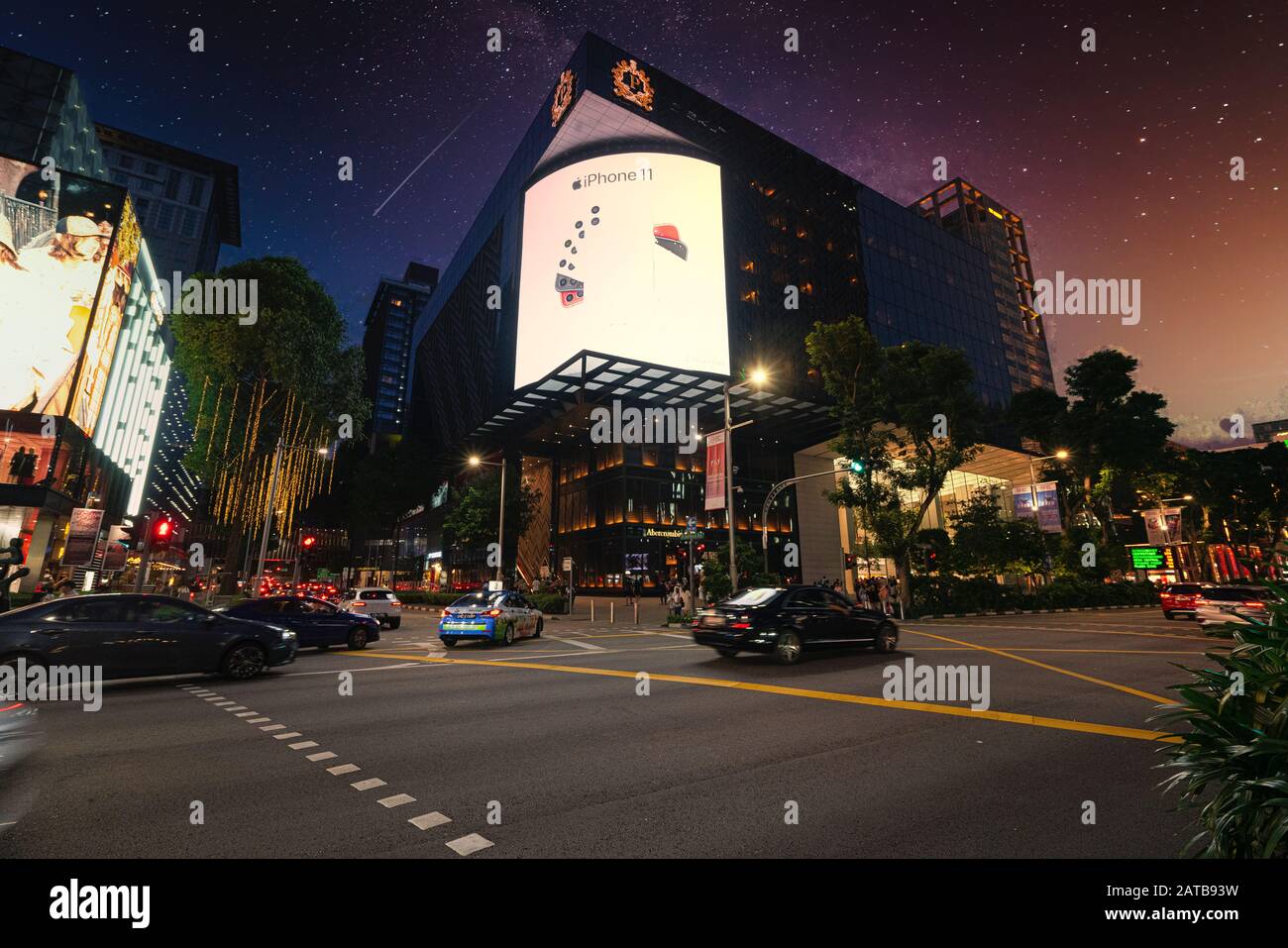 Singapore, Gennaio 2020. Una vista della vita cittadina in Orchard Road al tramonto. Foto Stock