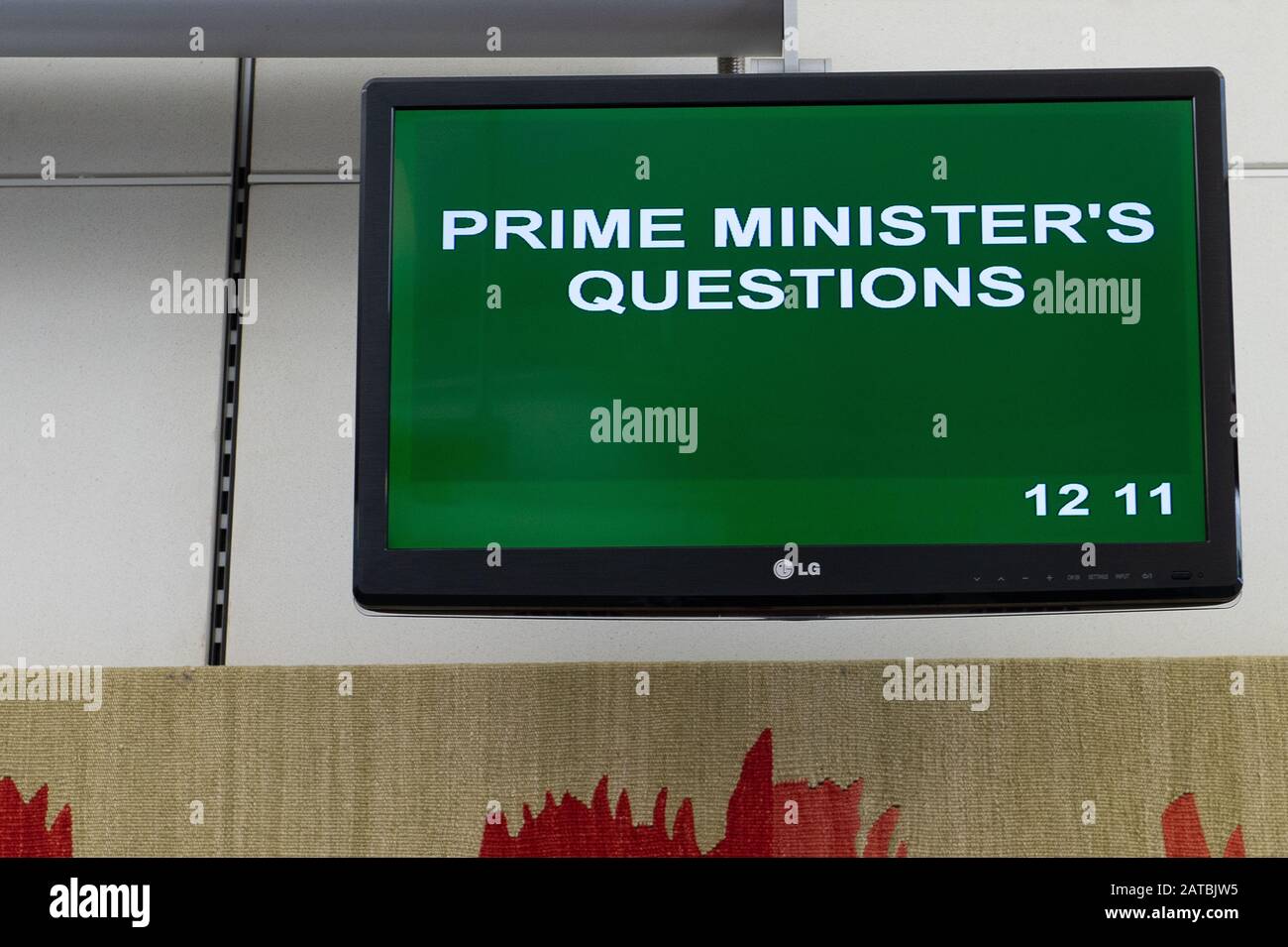 Westminster, Londra, Regno Unito. 13th luglio 2016. Schermo TV delle domande del primo Ministro nella Camera di Portcullis. Credito: Maureen Mclean/Alamy Foto Stock