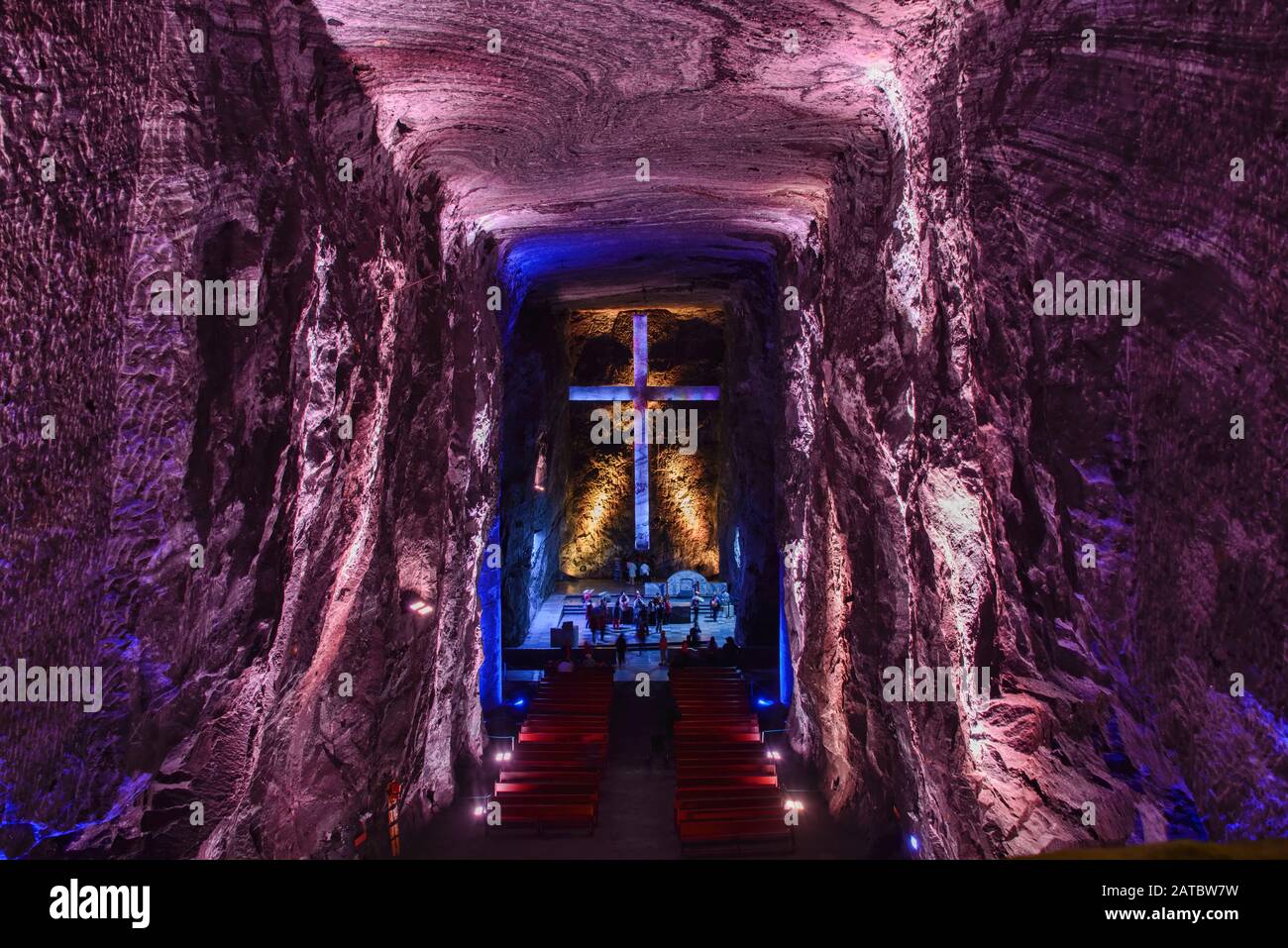 La navata della sorprendente cattedrale sotterranea del sale Zipaquirá, Zipaquirá, Colombia Foto Stock