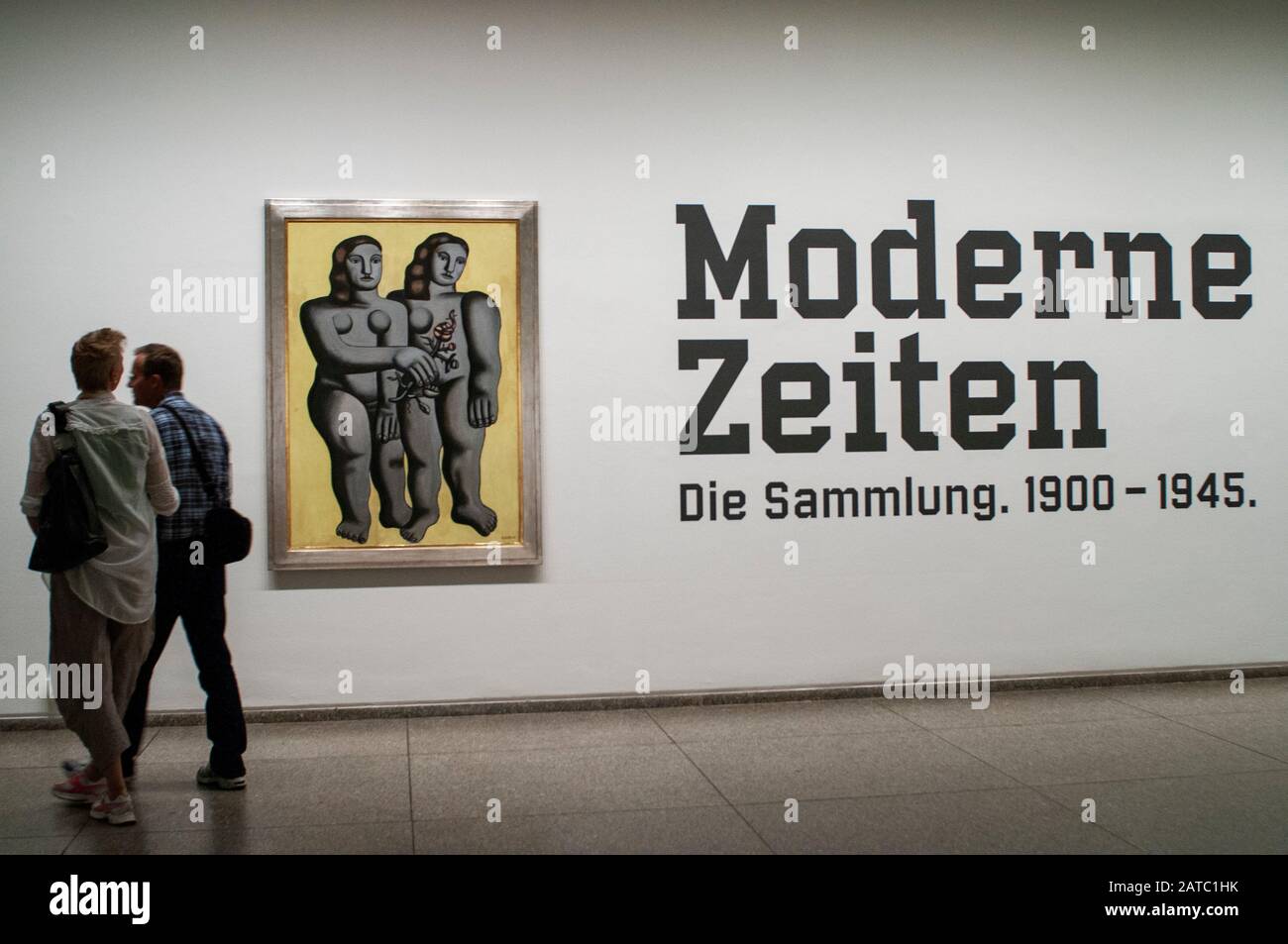 Nuova Galleria Nazionale A Berlino Germania. (Neue Nationalgalerie), museo costruito dall'architetto tedesco Ludwig Mies van der Rohe inaugurato nel 1968, mostra Foto Stock