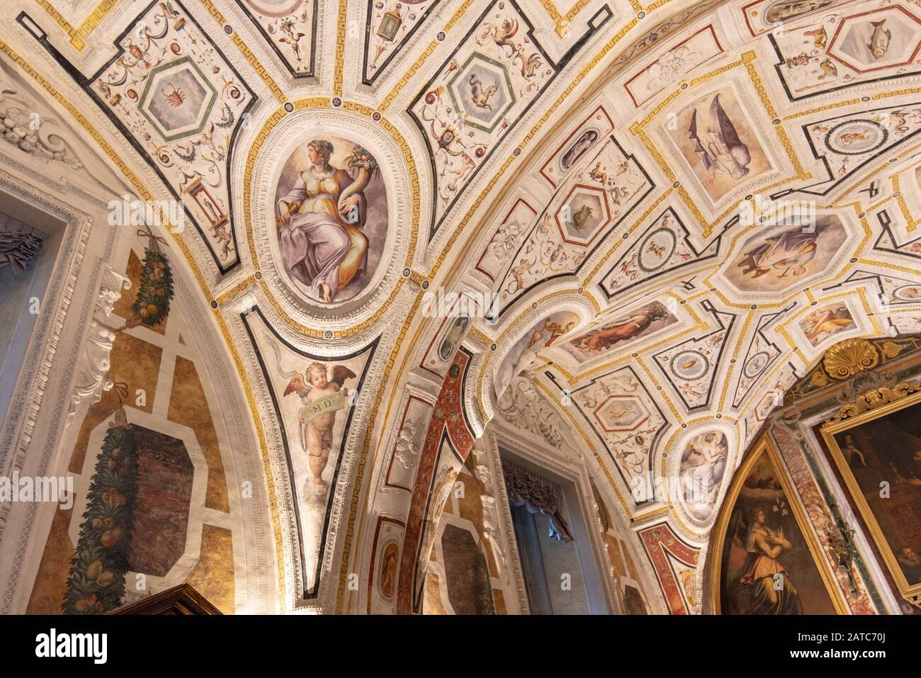 Complesso di Santa Maria di Monteoliveto o Sant'Anna dei Lombardi, Napoli - Sagrestia vecchia, Refettorio, Giorgio Vasari e fra' giovanni da verona Foto Stock