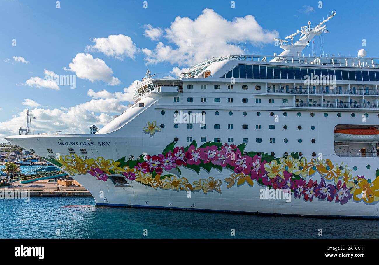 Norwegian cruise lines immagini e fotografie stock ad alta risoluzione -  Alamy