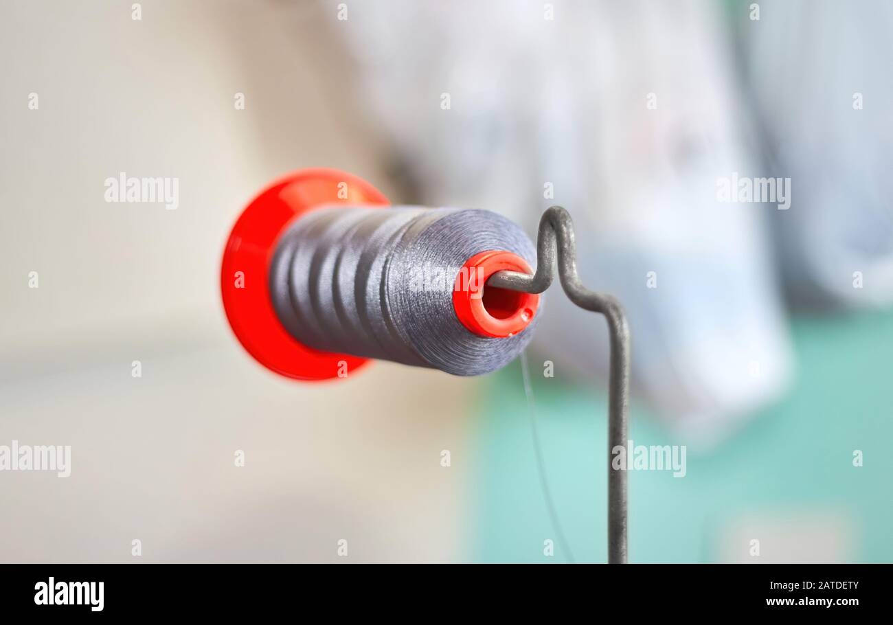 una bobina di fili di cotone nell'officina del settore Foto Stock
