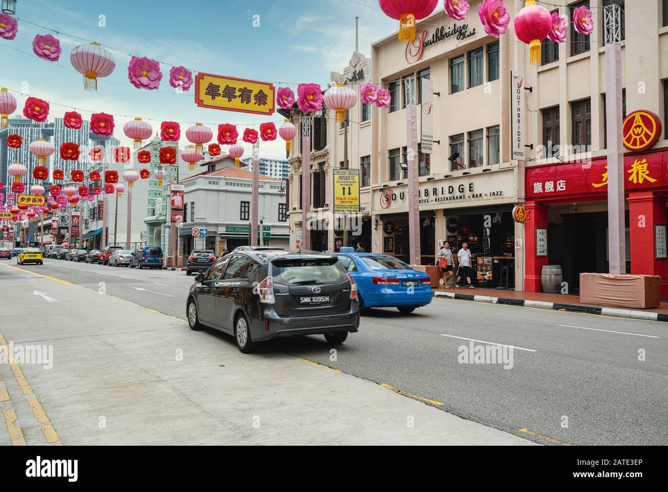 Singapore. Gennaio 2020. Decorazioni per il Capodanno cinese per le strade di Chinatown Foto Stock