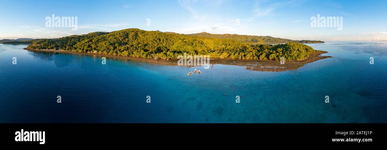 Veduta Aerea Della Foresta Di Mangrovie, Isola Romblon, Filippine, Mare Delle Filippine, Pacifico, Oceano Pacifico Foto Stock