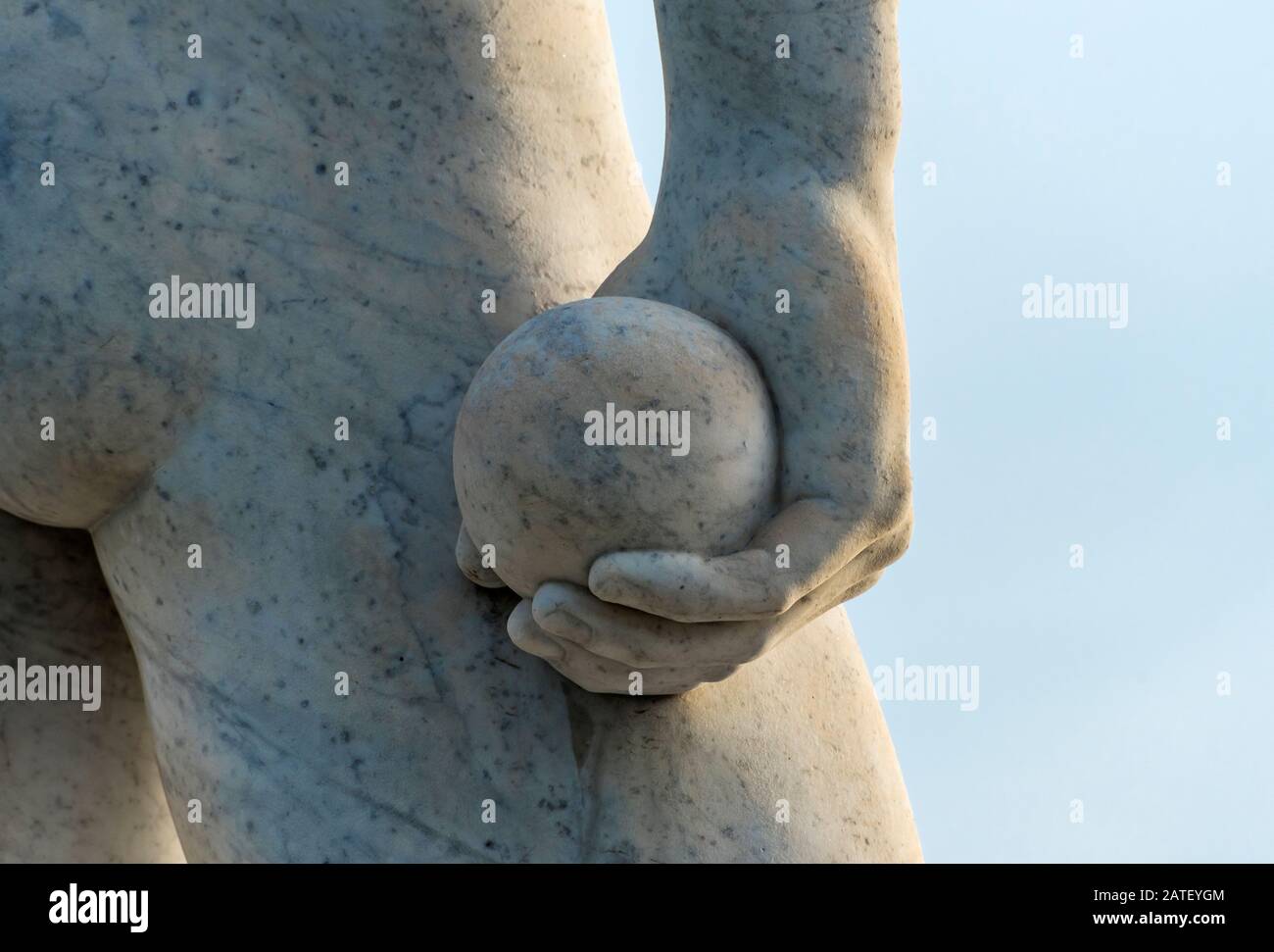 Statua dell'atleta allo Stadio dei Marmi, Foro Italico, Roma, Italia Foto Stock