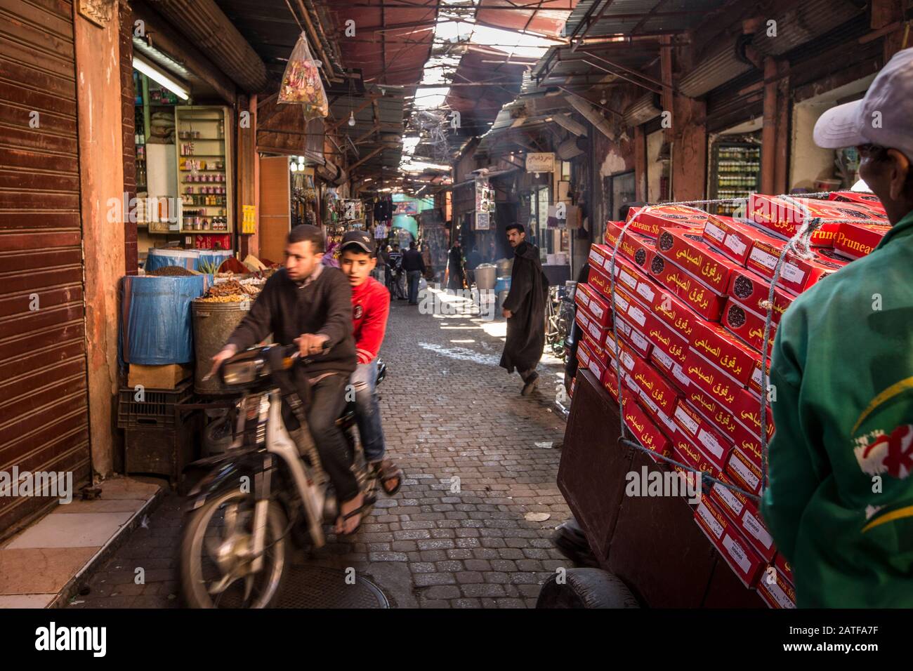 Souk del quartiere ebraico a Marrakech. Marocco Foto Stock